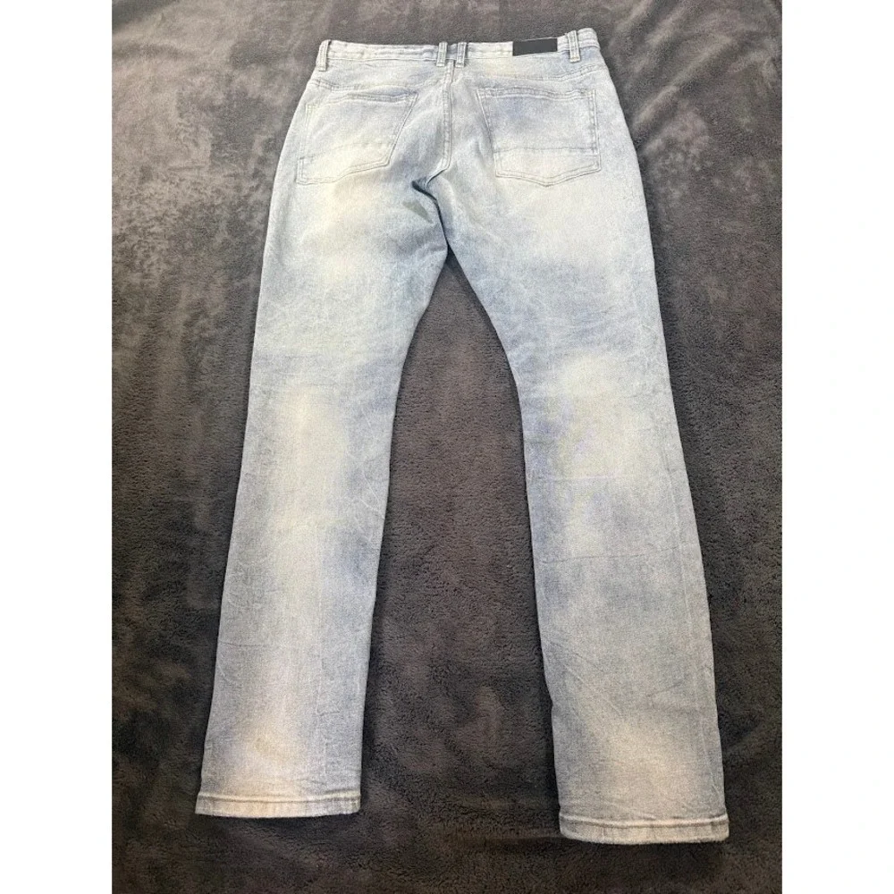 Smoke Rise Mens Light Wash Distressed Patched Graphic Denim Jeans Slim Fit 34x31